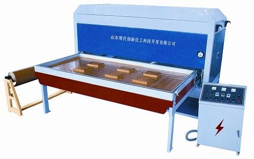 Kompakte Struktur Automatisierung Steuerung Vakuum Formmaschine für Kunststoff Absorptionsplatte