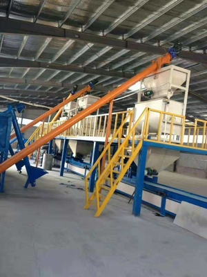 A1-Klasse Automatische MGO-Plattenmaschine für 600-1220mm breite Platten mit ≤1,5 mg/L Formaldehydemission