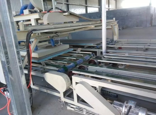Verglasung / PET-Film beschichtet MGO Wellen Dachfliesen Dachblechmaschine 3 mm - 6 mm Dicke