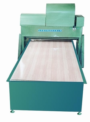 Multifunktionale Vakuumformmaschine mit Vakuum-Negativ-/Positivdrucktechnologie