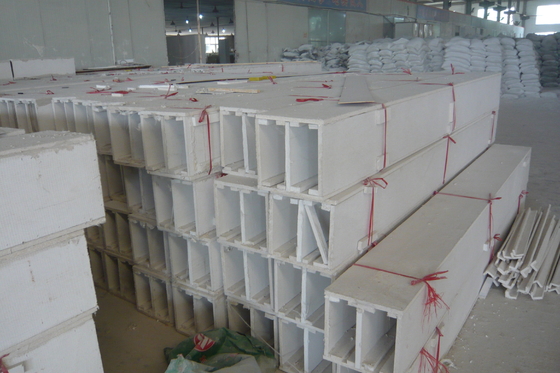 Sandwich-Panel-Mgo-Dachformmaschine mit Roller-Extrudierverfahren