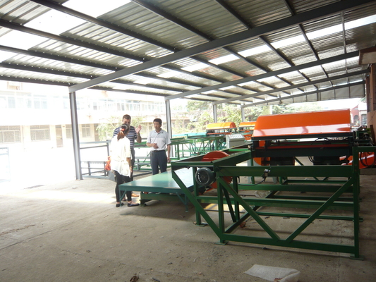Halbautomatische Filterpressmaschine mit hydraulisch-pneumatischem System