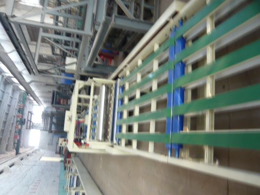 Maschinen zur Herstellung von Zementfasertüren mit Doppelwalz-Extrudertechnologie