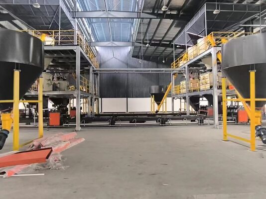 Wandpaneel-Formmaschine für die Herstellung von XPS-Isolationsfliesen-Trägerplatten