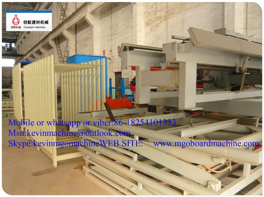 Magnesium-Oxid-Wand der Breiten-1300mm, die Maschine mit Schneckenförderer herstellt