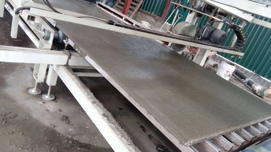 Vollautomatische Sandwichwand-Platten-Maschine mit 3000 sqm größerer Kapazität